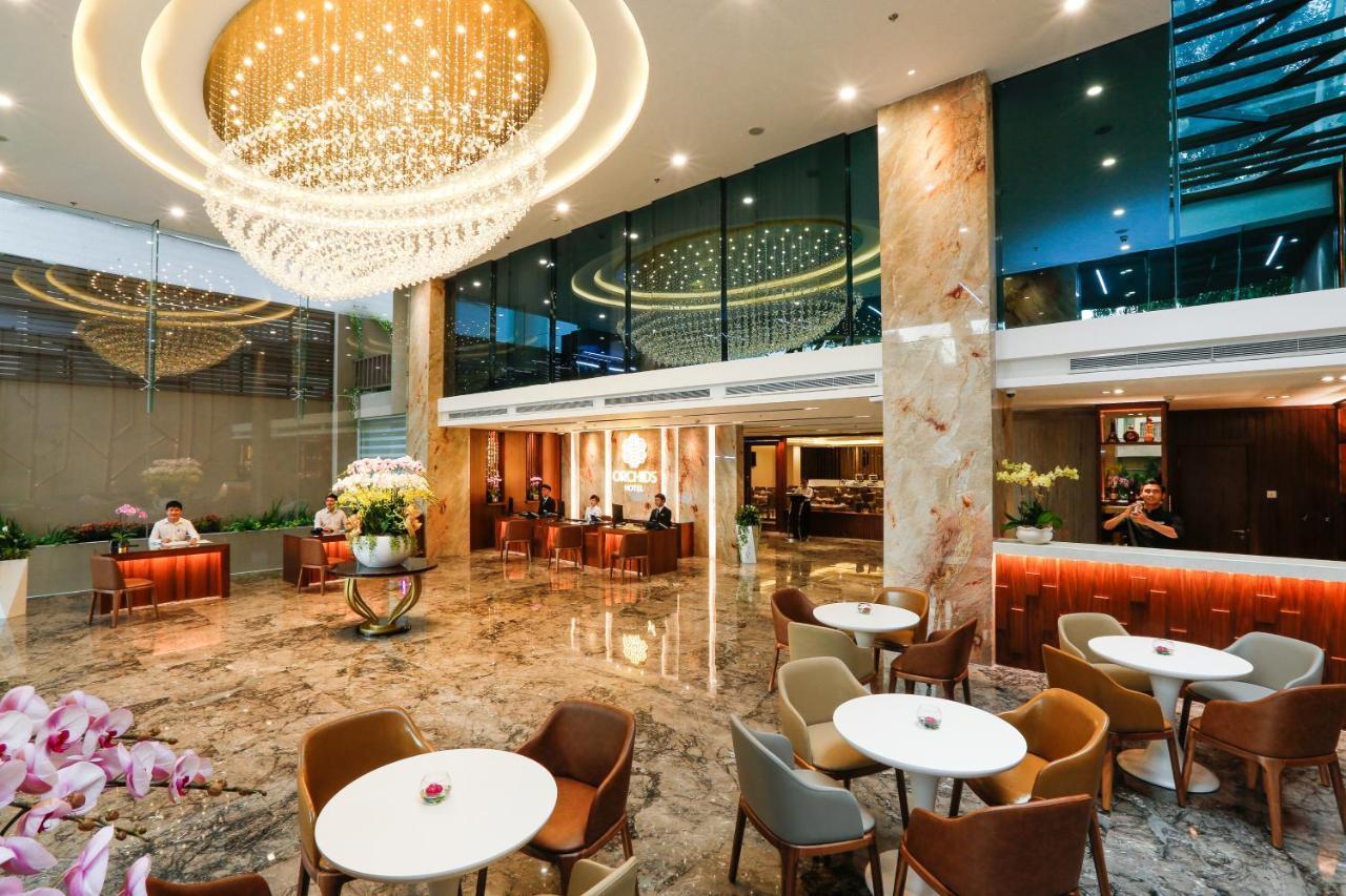 Orchids Saigon Hotel Хошимин Екстериор снимка