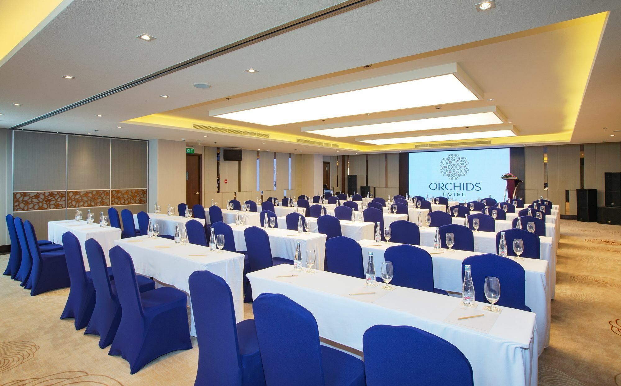 Orchids Saigon Hotel Хошимин Екстериор снимка